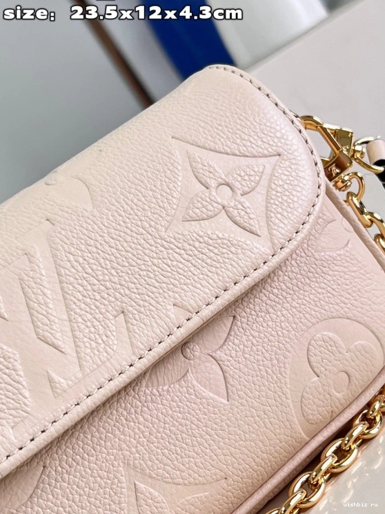 WIS LOUIS on Chain Wallet Ivy VUITTON 0909